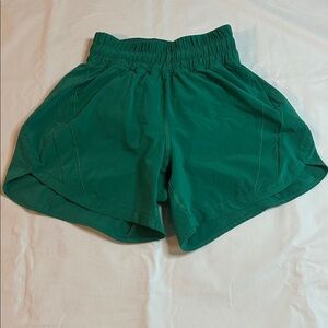 Lululemon Track That High-Rise Lined Short 5" Size 2